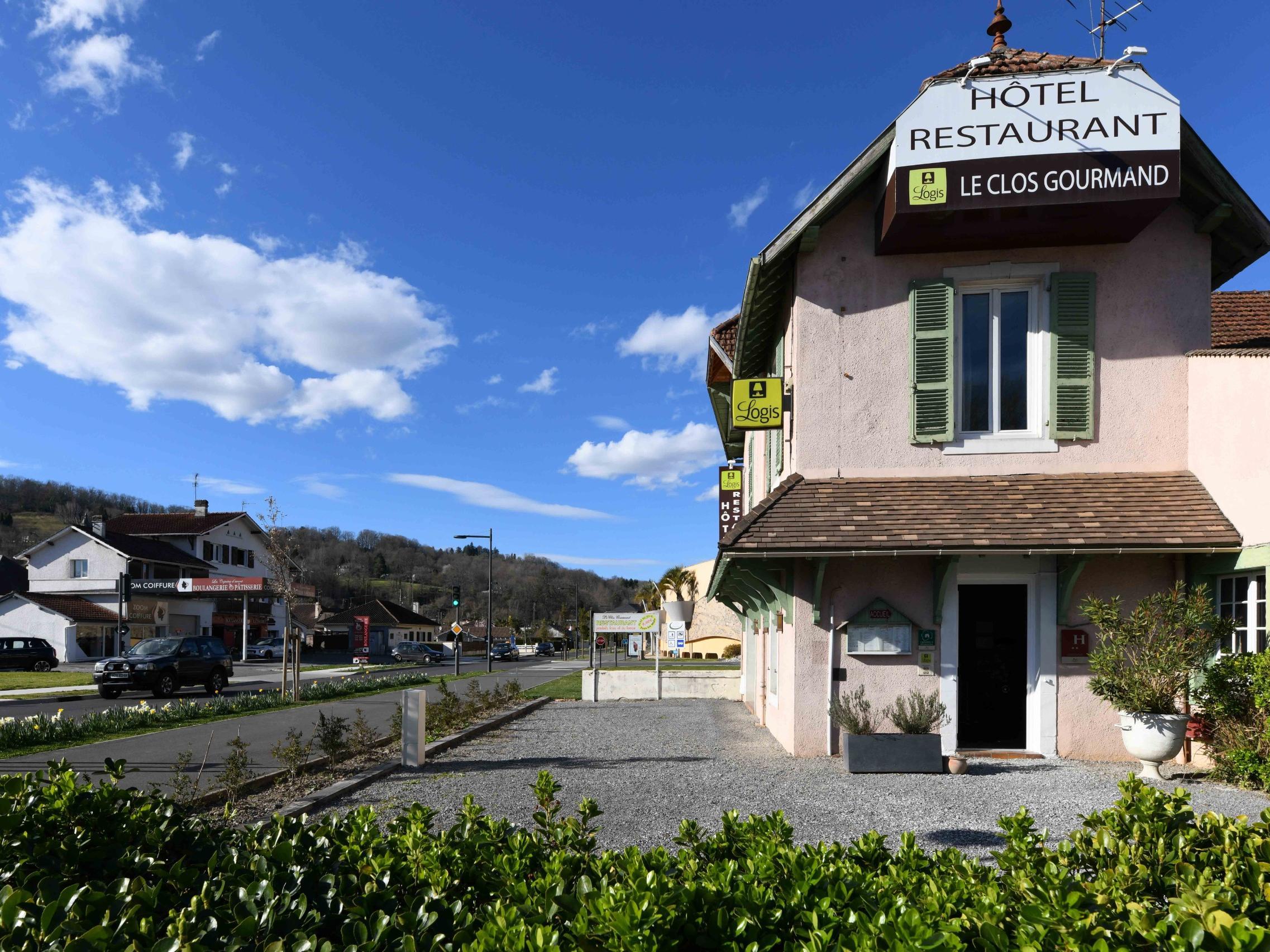 Logis Hostellerie Du Neez Gan Exterior foto