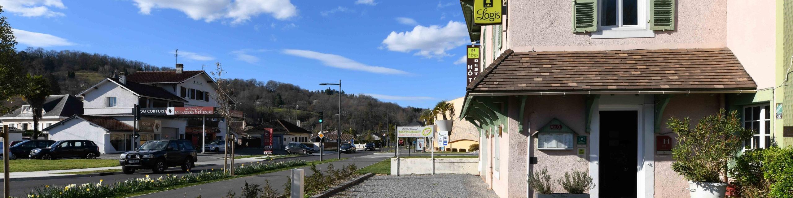 Logis Hostellerie Du Neez Gan Exterior foto